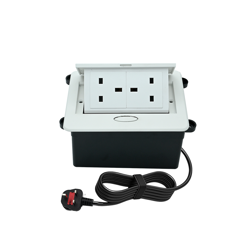  2XUK Socket
